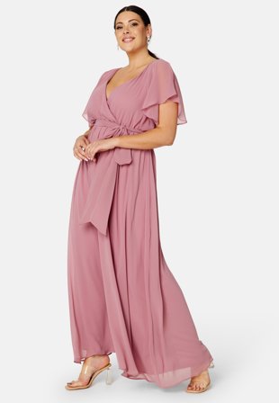 Goddiva Curve Flutter Sleeve Chiffon Maxi Curve Dress Klær