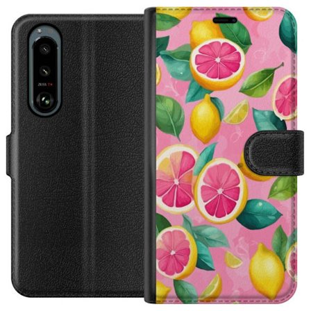 Kompatibelt Plånboksfodral till Sony Sony Xperia 5 III Fräscht rosa citrusmönster med citroner, grapefrukt och gröna blad på pastellbakgrund, som