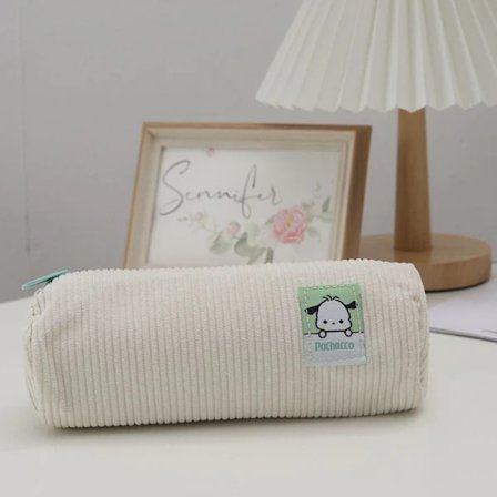 Pennfodral med Stor Kapacitet, Pennskrin 01