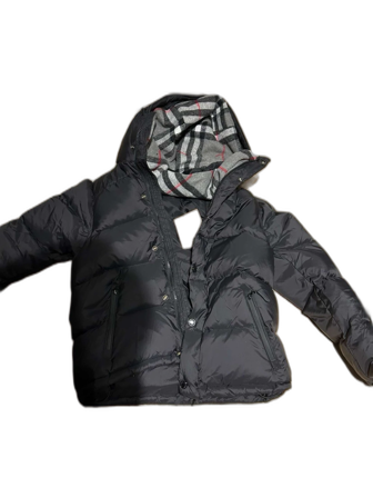 Svart pufferjacka från Burberry