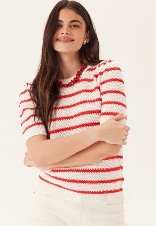 VILA - Vidalo O-neck S/S STRIPE KNIT - White Alyssum Stripes: Hibiscus - Kläder - - Bubbleroom