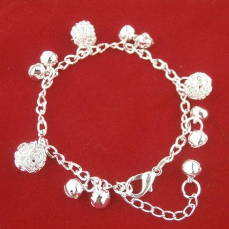 Alla hjärtans presenter Söt Silver Small Bell Armband Dammode Armband Armband Med Blomboll