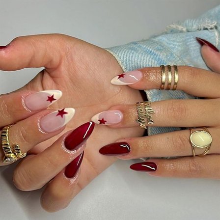 24 stk. Medium Almond Falske Negle Fransk Hvid Tip Stick på Negle Lilla Rød Stjerne Tryk på Negle Aftagelige Lim på Negle Fuld Dækning Falske Negle