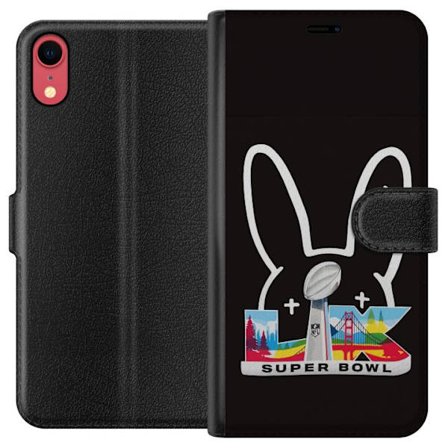 Yhteensopiva Lompakkokotelo Apple iPhone XR Bad Bunny muotokuvassa avoimella paidalla, tatuoinneilla ja kiharaisilla hiuksilla tyylikkäässä muotiku