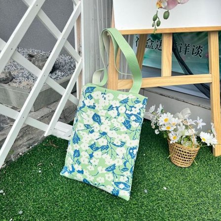 Blomster Skuldervesker Håndvesker GRØNN