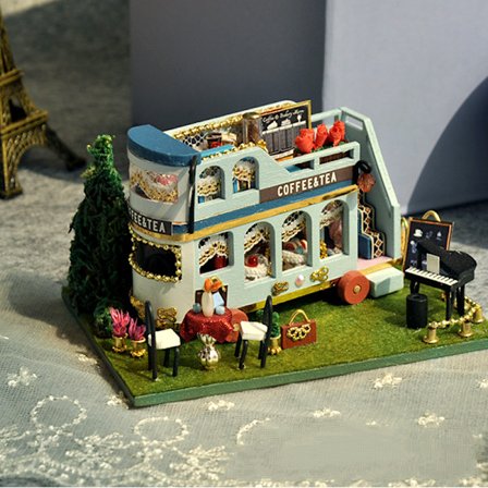 DIY-stuga, minibil, handgjord hus, byggmodell, barns leksaker, födelsedagspresent, kvinna (dubbeldäckare, kafé, snörlampa + presentask)