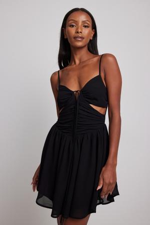 NA-KD Party Robe courte avec ourlet irrégulier - Robes courtes - Noir - EU 40