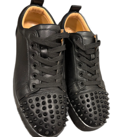 Christian Louboutin svarta sneakers med nitar