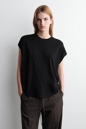 COS Women's Circle-Cut Merino Wool Top in Black
