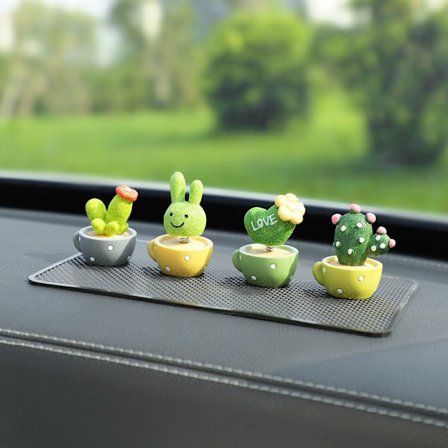 Söt grön växt kaktus liten kruka vår kontor bilinstrumentbräda dekoration