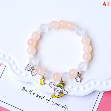 N Version Av Det Nya Färgglada Lila Armbandet I Kalcedonkristall