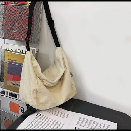 Messenger Laukut Olkalaukku BEIGE