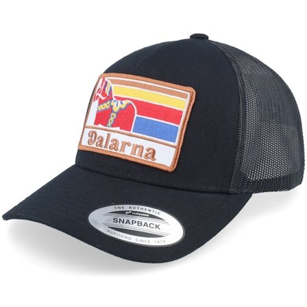 Wild Spirit - Noir trucker Casquette - Swedish Dalarna Landscape Black A-Frame Trucker @ Hatstore