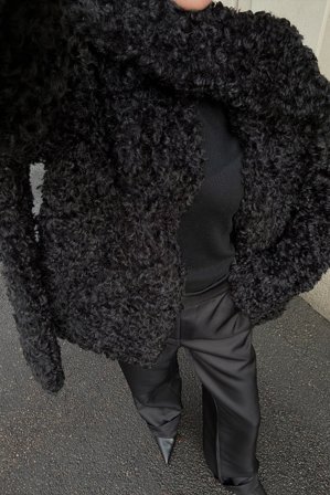 NA-KD Teddy-Mantel mit Tuchdetail - Teddy Jacken & Mäntel - Schwarz - EU 38