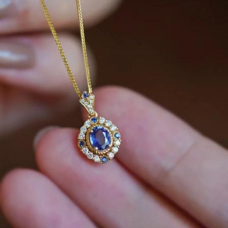 Nytt Korea Utsökt enkelt blomsterarmband Modetemperament Jokerarmband Eleganta bankettsmycken för damer B