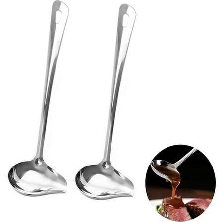 2 st såsskedar i rostfritt stål, 29 cm såssked med hällpip, kökssked, oval såssked med pip