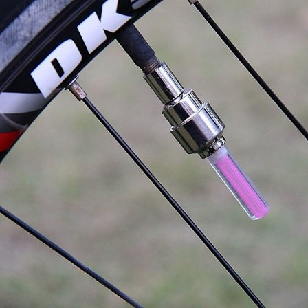 Rød LED-hjulbelysning, 4 stk. LED-blinklys til dækventil til bil, cykel, motorcykel