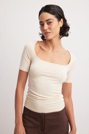 NA-KD Soft Line Scoop Neck Short Sleeve Top - Top basique - Crème - XS
