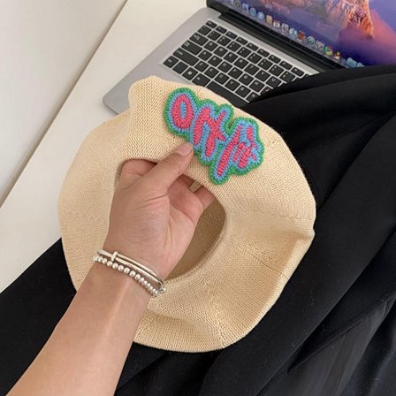 Malerhatt Kjærlighet Beret BEIGE