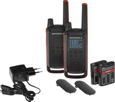 Motorola Talkabout T82 walkie talkie - 2st jaktradio med IPX2 och LED-ficklampa