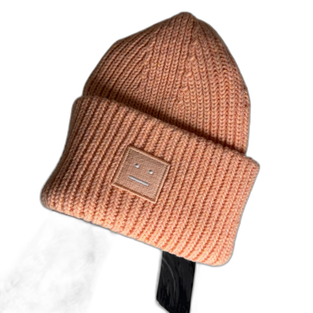 Ljusrosa Acne Studios peach mössa i 100% ull
