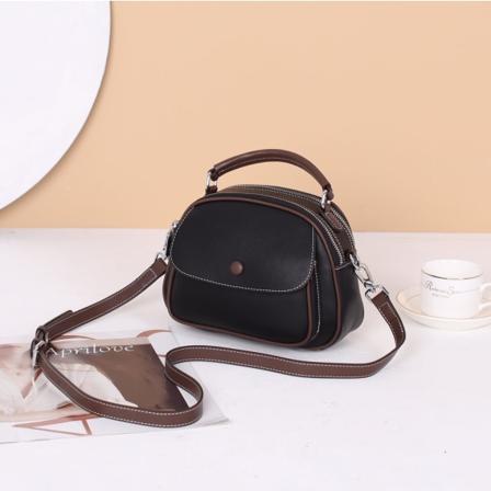 Naisten nahkainen käsilaukkupaketti kannettava matkapuhelinlompakko Monipuolinen lehmännahkainen possun muotoinen pulla Black