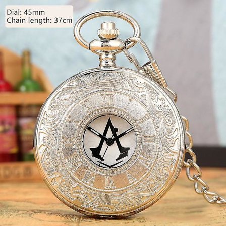 Antik lommeur i Assassin's Creed-stil med romertal og halskæde