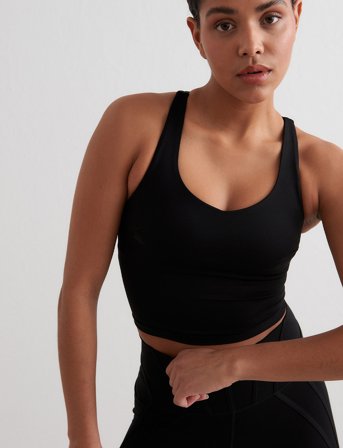 aim ́n Sculpting Strappy Bralette - Black - S