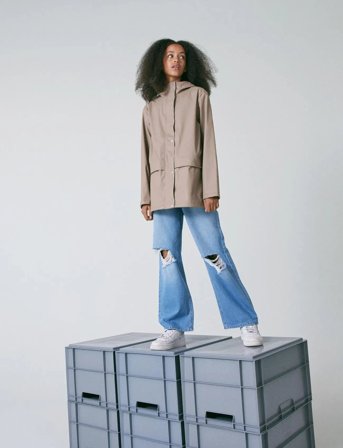 LMTD Nlndry10 Long Rain Jacket Fo - Beige - 158-164