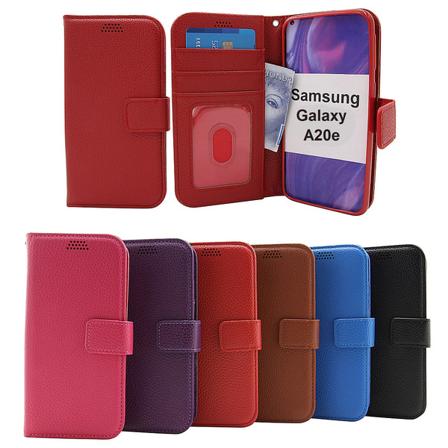 New Standcase Wallet Samsung Galaxy A20e (A202F/DS) Röd