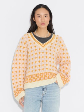 Holzweiler - Norwegian Wool V-Neck - Orange Mix - Womens - Medium