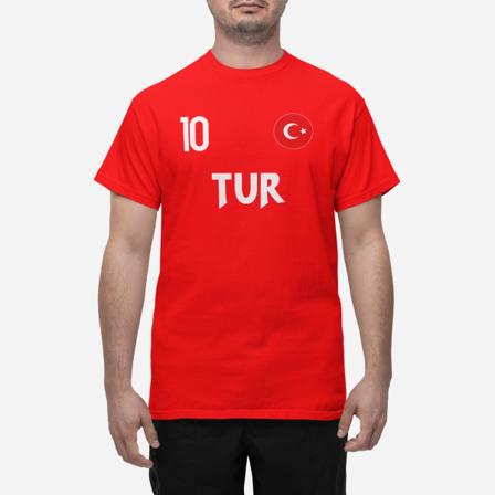 Turkin maajoukkueen t-paita punaisena, jossa TUR & 10 jalkapallo euroa24 M