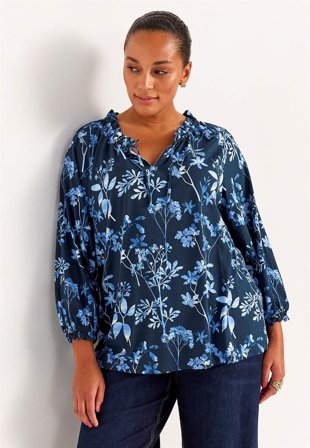 Cellbes of Sweden - Mönstrad trikåtopp med volangkant - blå / mönstrad - för damer - 50/52