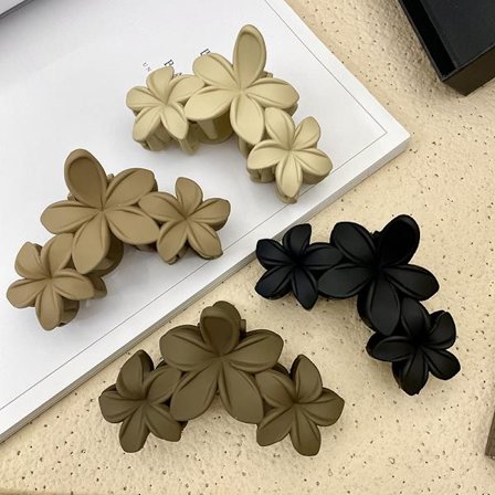 4-värinen kukkapidike, suuri yksiosainen kukka hiusneula, takaraivon hainpidike