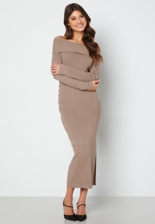 BUBBLEROOM Josie knitted off shoulder dress Light brown Klær