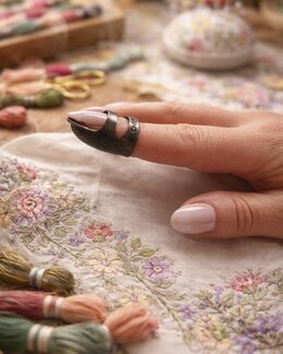 Fingerbøl messing - Clover