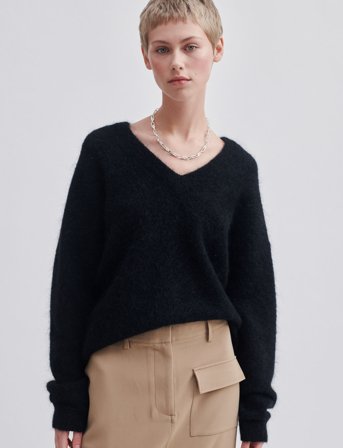 Second Female Brook Knit Oversize V-Neck - Black - XL