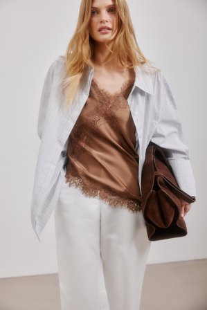 NA-KD Scallop Lace Singlet - Nytårssæt - Brun - EU 34