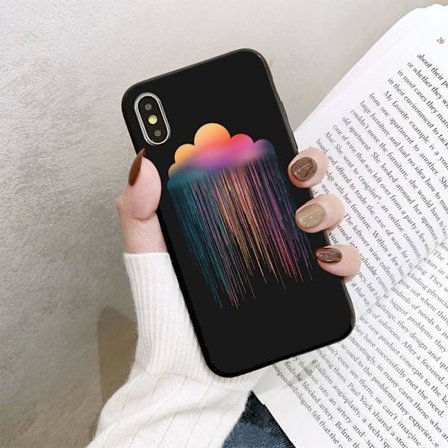 iPhone 13, Pro & Max kuorisadepilvet sateenkaaren väreillä