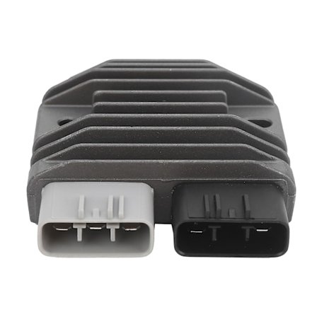 Tasasuuntaajan jännitteensäädin 4012941, korvaava lisävaruste Polaris Ranger/RZR -malleihin