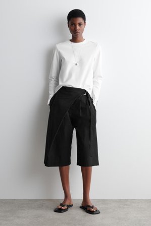 COS Women's Clean Cut Regular Long Sleeve T-Shirt in White