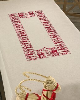 Iso pöytäliina Joulutunnelmaa-140x220 cm