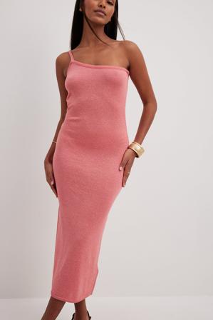NA-KD Trend Stickad glittrig midiklänning med en axel - Fodralklänningar - Rosa - XX-Large