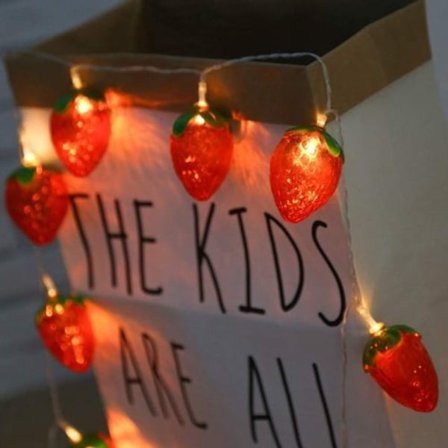 10 LED 1.5m Jordbær Lampelysstreng - Lysende Frugt Feelygter til Fest