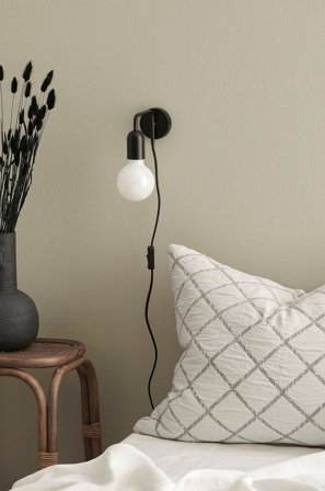 &Home - Væglampe John - Sort - Væglamper - Fra Homeroom