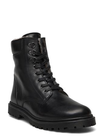 Hand Made Low Boot Black Arauto RAP