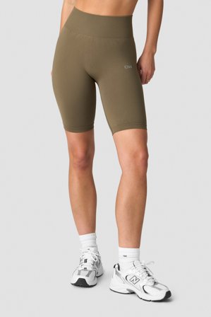 ICANIWILL - Define Seamless Biker Shorts Wmn Dark Sand - Shortsit - Naiset - Treenivaatteet ICIW:ltä