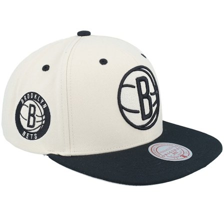 Mitchell & Ness - NBA Beige snapback Cap - Brooklyn Nets Evergreen Cream Black Cap Off White/Black Snapback @ Hatstore