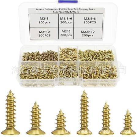 1200 kappaleen valikoima pieniä teräksisiä litteäkantaisia puuruuveja 5mm 6mm 7mm 8mm 10mm kultaisia pieniä puuruuveja järjestetyssä laatikossa