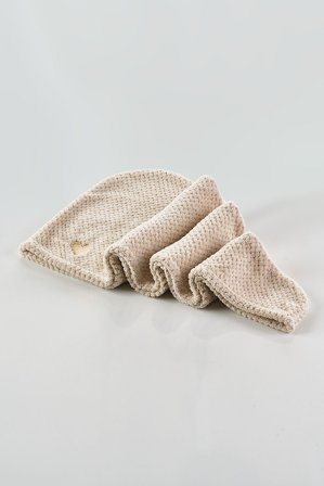 Yuaia Haircare Microfiber Hair Turban Sand, Hår, Børster & Accessories, Hårturban